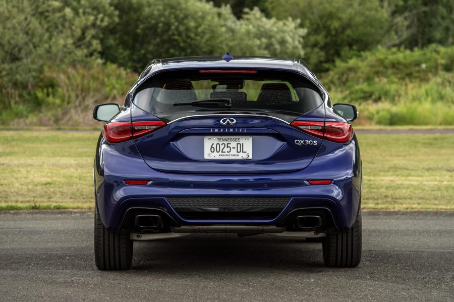  Infiniti QX30S 2.0t 2016 года  (US) (фото 20 из 20)
